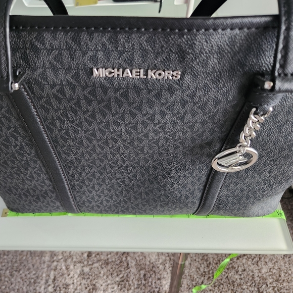 Michael Kors Laptop Tote - Picture 4 of 5